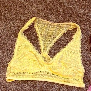 Victoria’s Secret/pink bralette